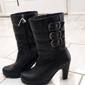 Moto everyday boot